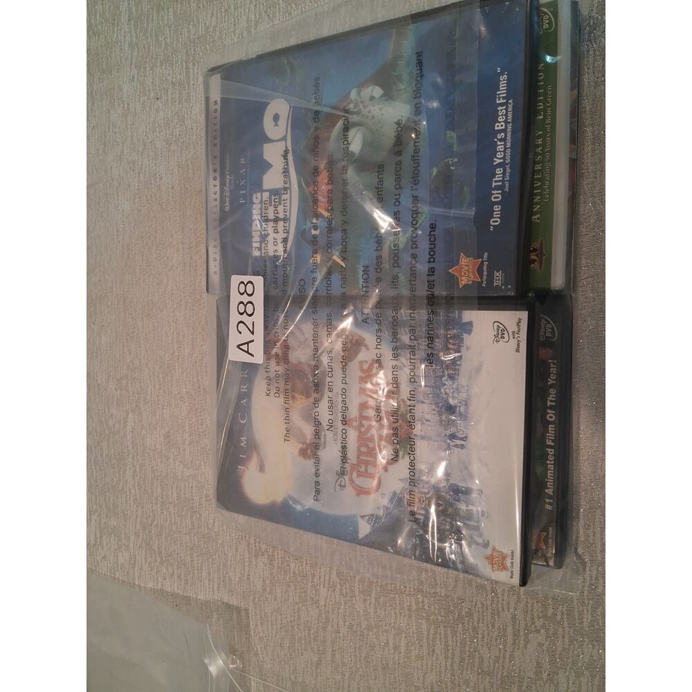 Disney Pixar Movie Lot of 6 DVD Blu-ray Finding Nemo Up Zootopia Robin Hood Box - Picture 16 of 16